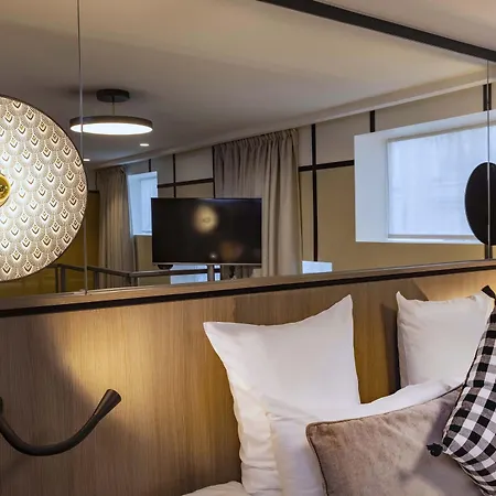 Hotel Opera Liege 4*