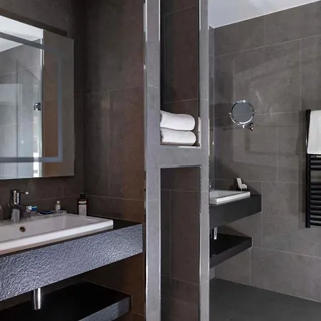 Hotel Opera Liege 4*