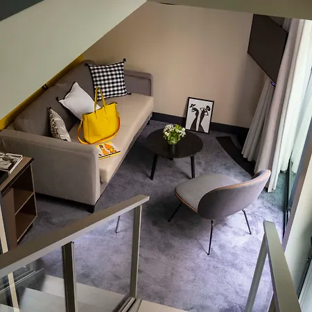 Opera Liege מלון 4*