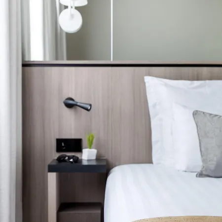 Opera Liege فندق 4*